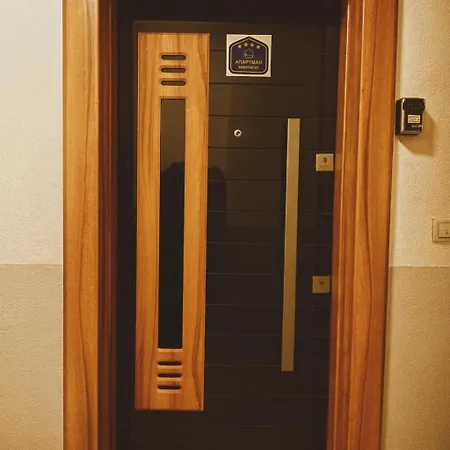 Topli Kutak 아파트